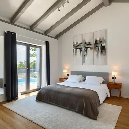 Gala By Rent Istria Vila *